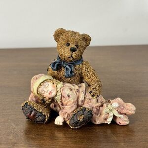 Boyds Collection Yesterdays' Child Dollstone Shelby Asleep in Teddy's Arms